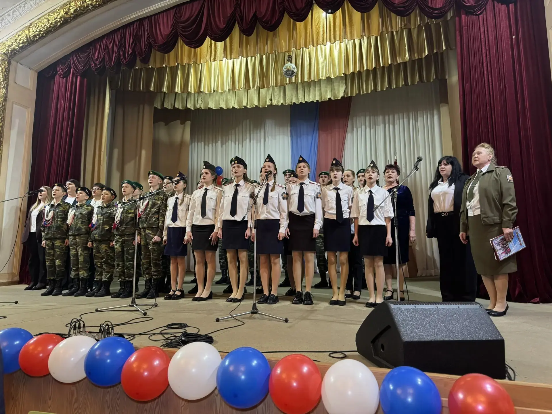 6 февраля в районном доме культуры прошел юбилейный кадетский концерт, посвящённый 20‑л...