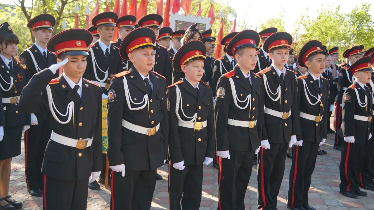 Бузулукские кадеты дали торжественное обещание