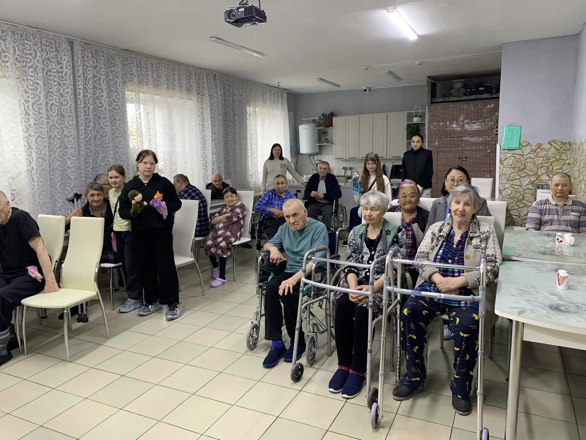 Сегодня в Ленском ДИПИ прошло замечательное мероприятие! Ленская библиотека под руковод...