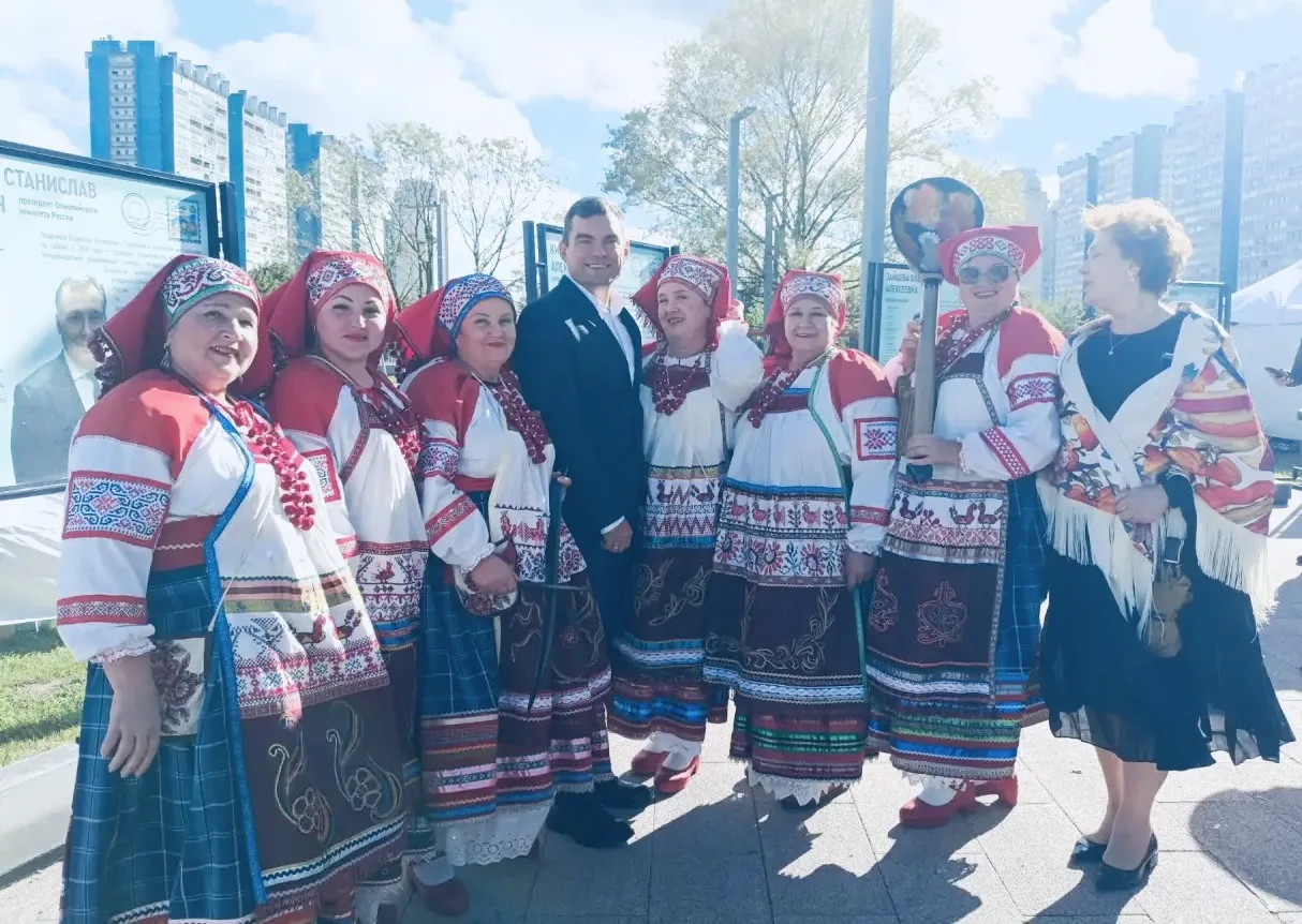 🎊Сегодня жители Ясенева отметили День города. Под открытым небом звучали самые душевны...