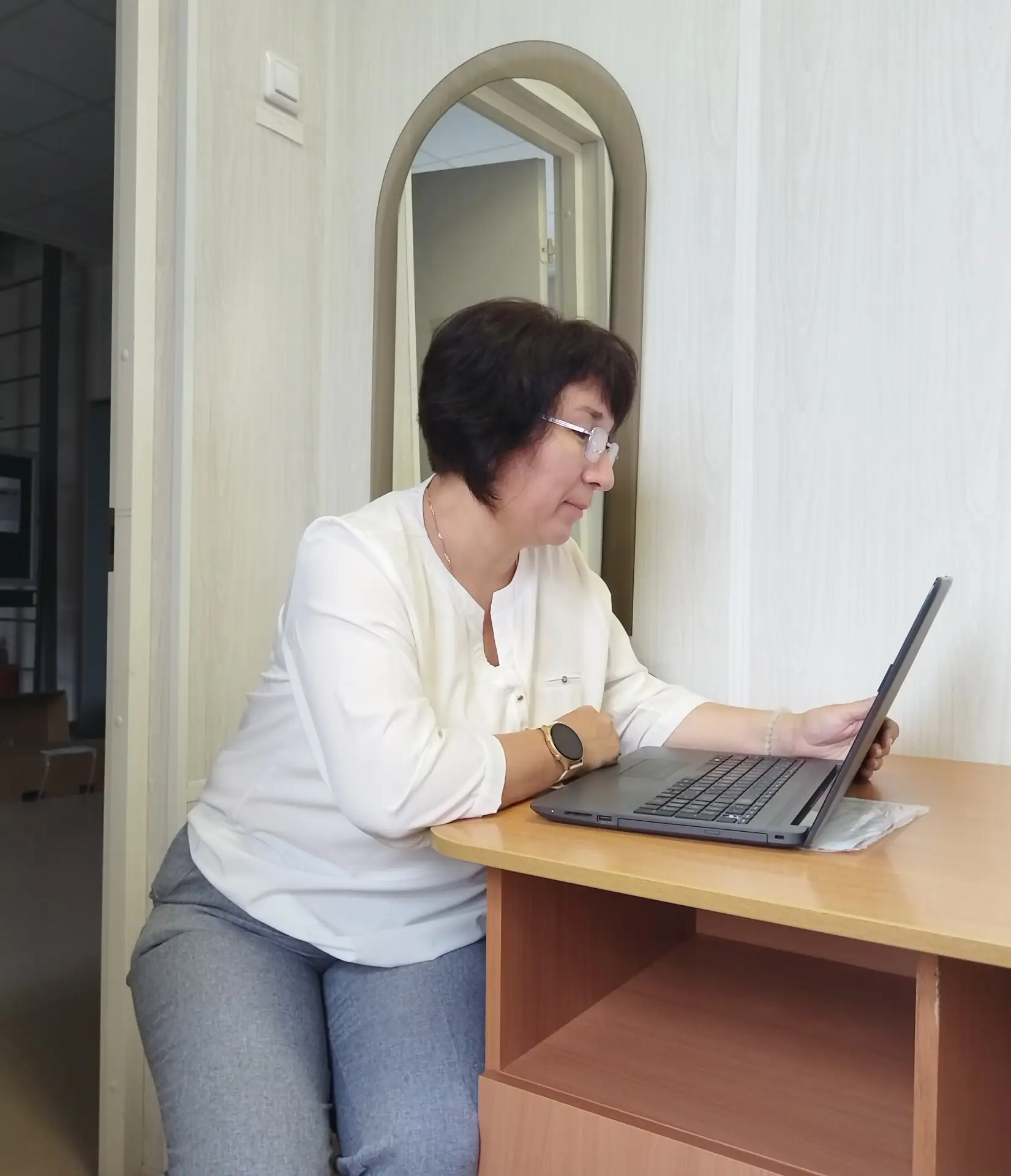 Биктурганова Жанна Владимировна, заведующий хозяйством МБОУ ООШ с. Пионеры, поделилась опытом работы