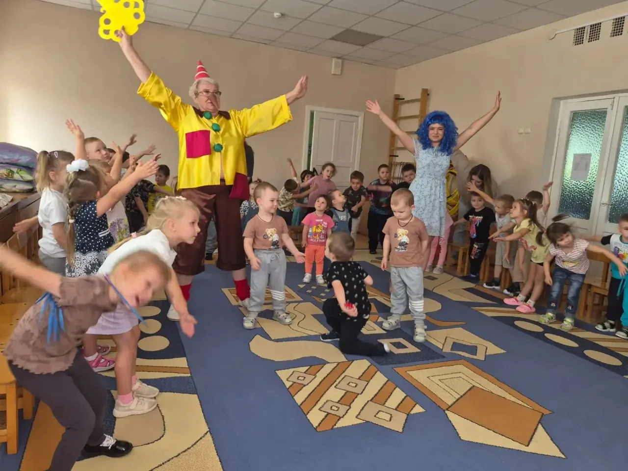 🎉 С Днём знаний, наши любимые дошколята и их родители! 🎉