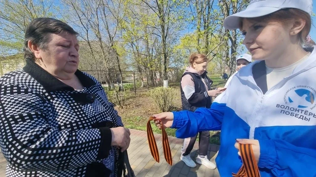 🎖️ Акция «Георгиевская лента»: помним и гордимся! 🎖️  Приближается 9 Мая — день, который наполняет с