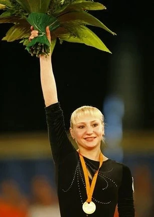 🌟 Факт дня 🌟Юлия Ложечко — российская гимнастка, чемпионка мира в командном первенств...