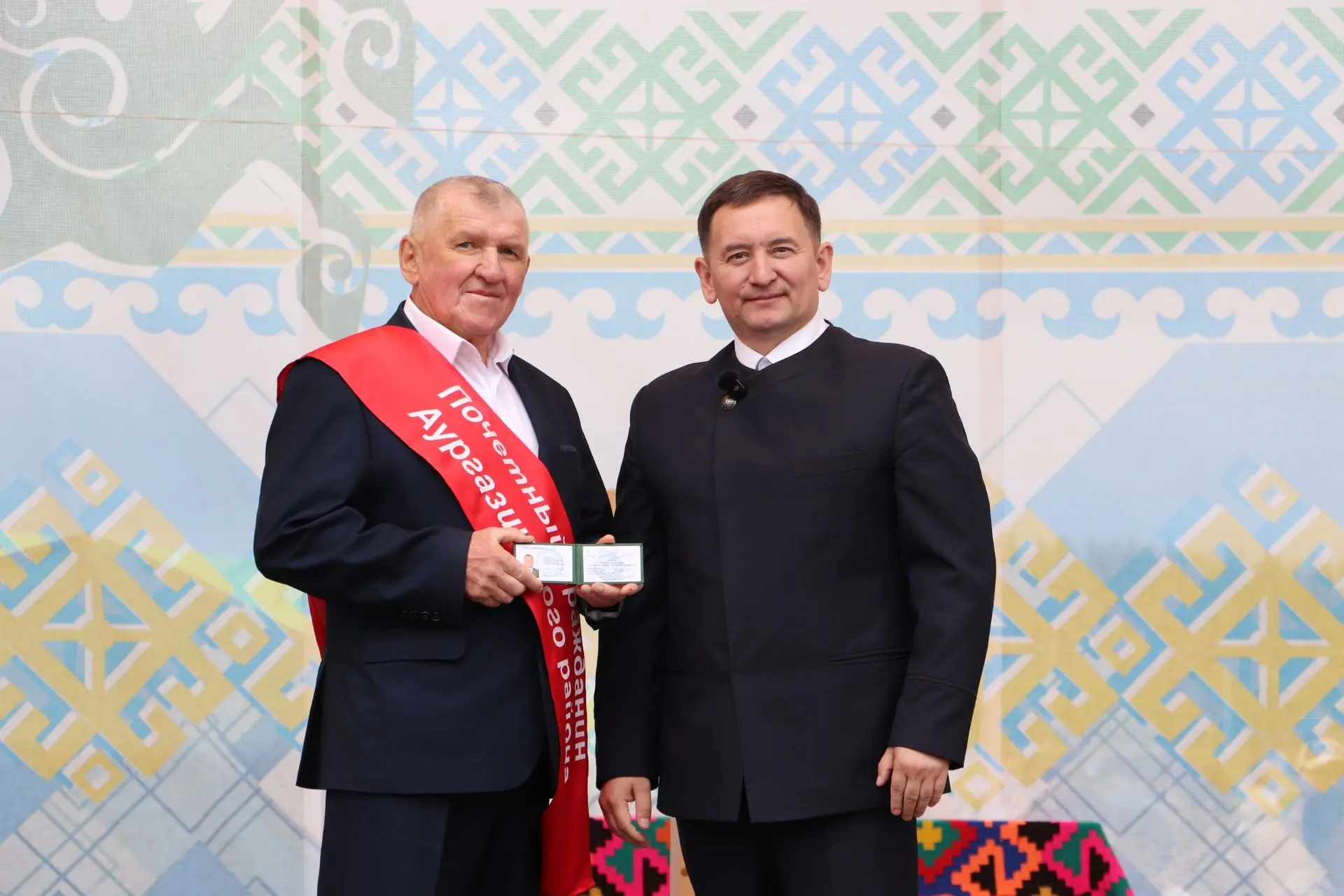 🏅На прошедшем Сабантуе за большой вклад в социально-экономическое развитие района звание «Почётный 