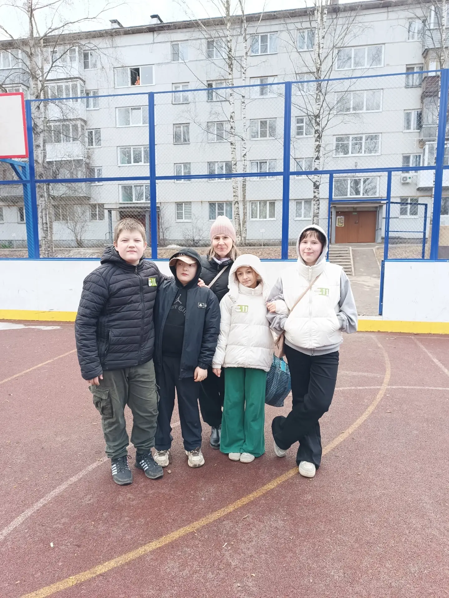 #Школа22 #ЧистыеИгры  ЧИСТЫЕ ИГРЫ В ВОЛОГДЕ: 21 ПЛОЩАДКА, ОДНА ЦЕЛЬ — ЧИСТЫЙ ГОРОД! 🌿  Сегодня весь 