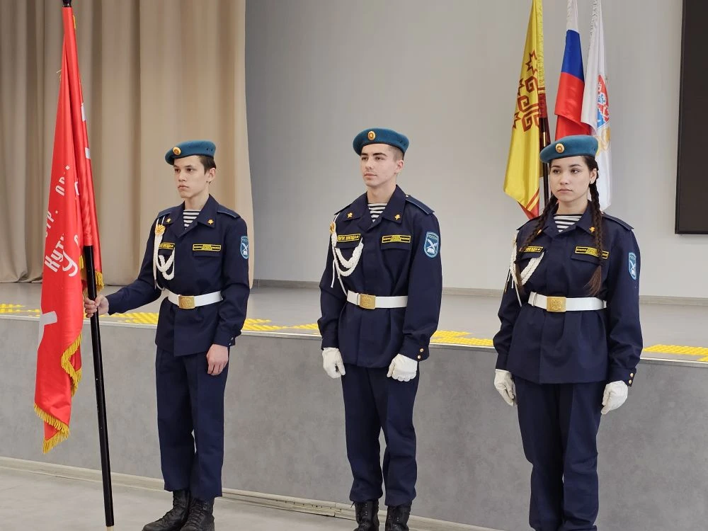 🎖«Мы — наследники Великой Победы»   Сегодня обучающиеся собрались, чтобы вспомнить, какой ценой дост