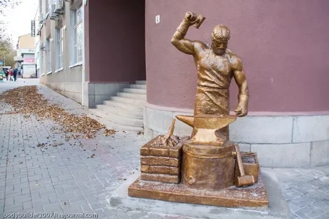 💵 В Рязани стартовал поиск подрядчика для создания новой городской достопримечательнос...