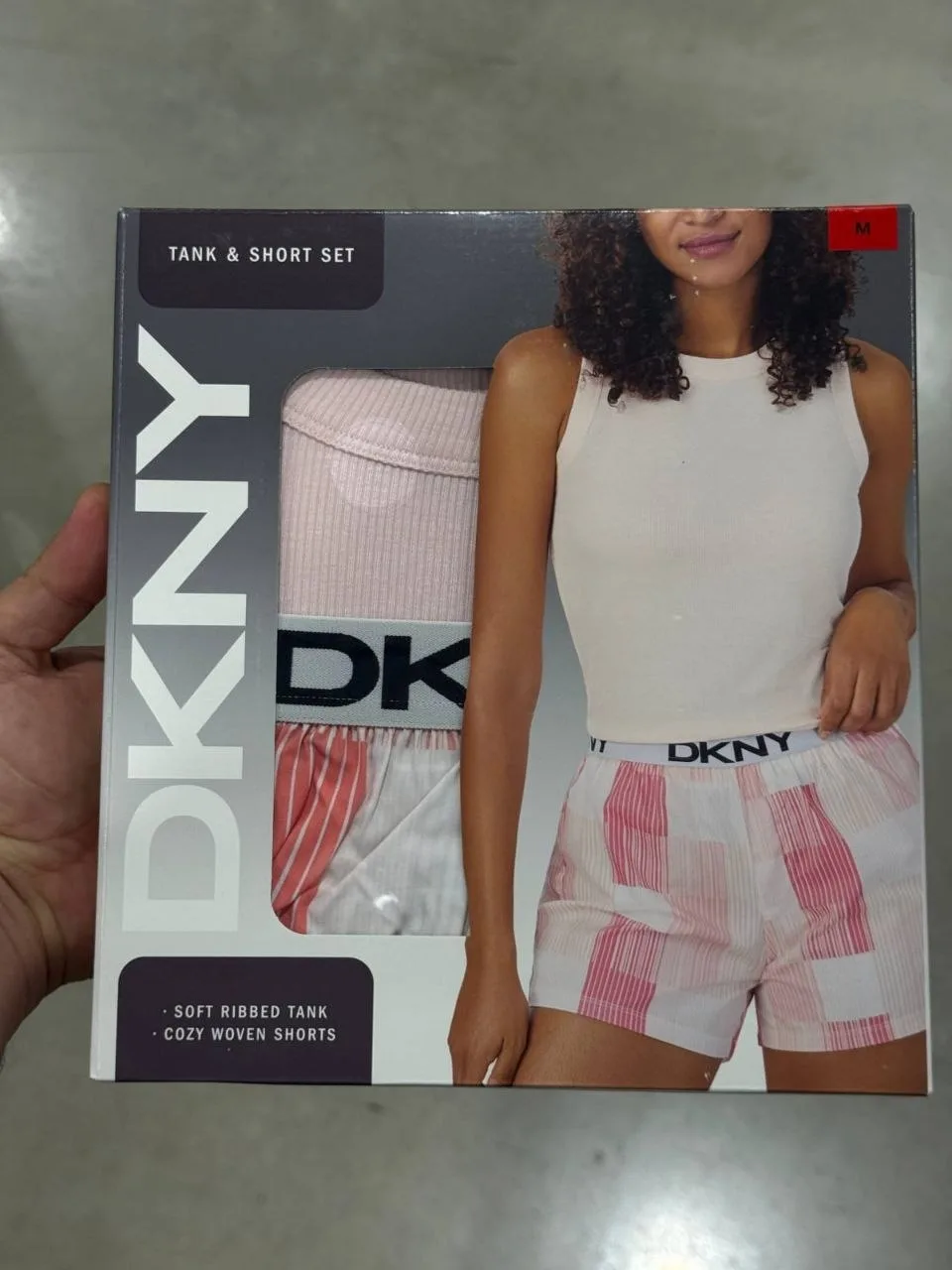 3200 DKNY 🛍