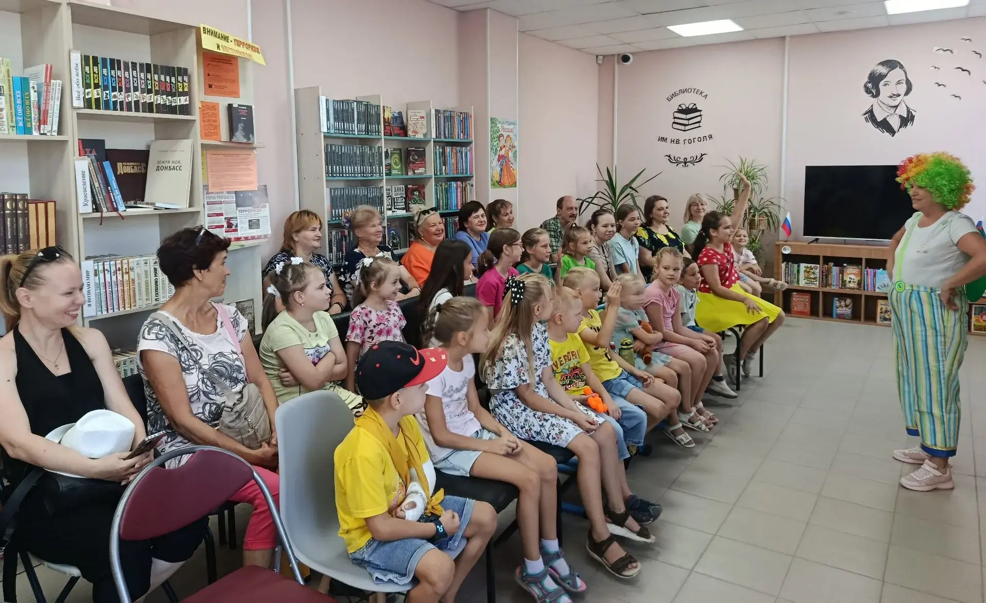 Левобережной детворе устроили праздник прощания с летом