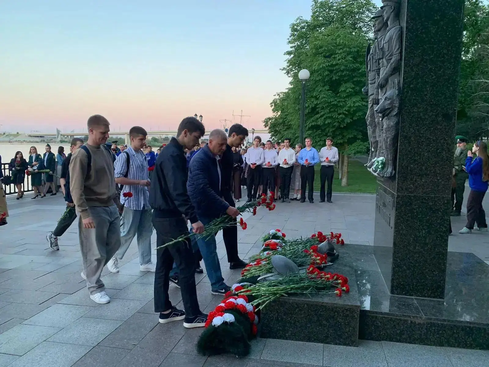 Студенты, профсоюзные активисты и сотрудники РостГМУ приняли участие в акции «День памя...