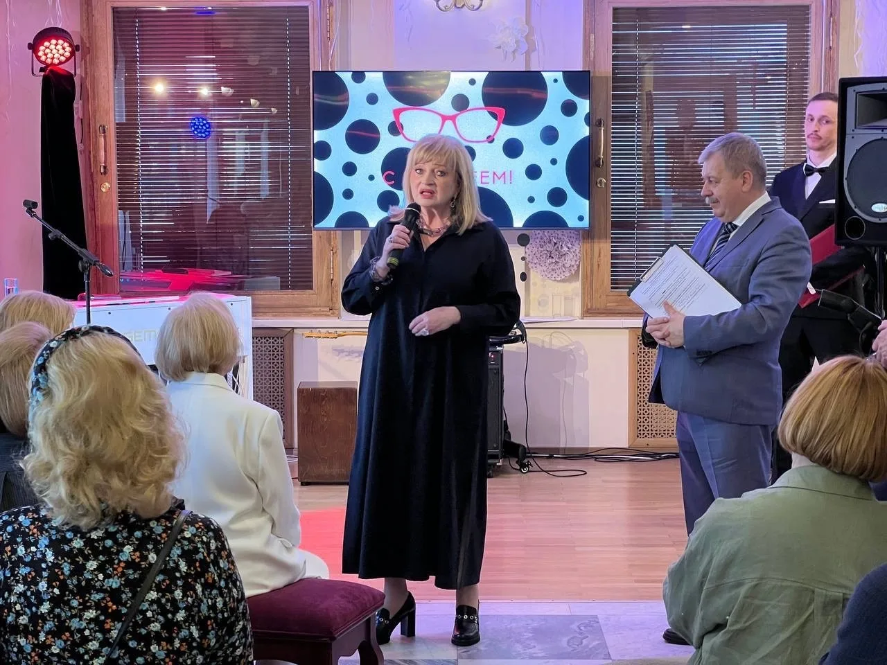 80 лет служения искусству: поздравляем Наталию Петровну Луневу! 🎉

Сегодня свой юбилей отмечает Нат