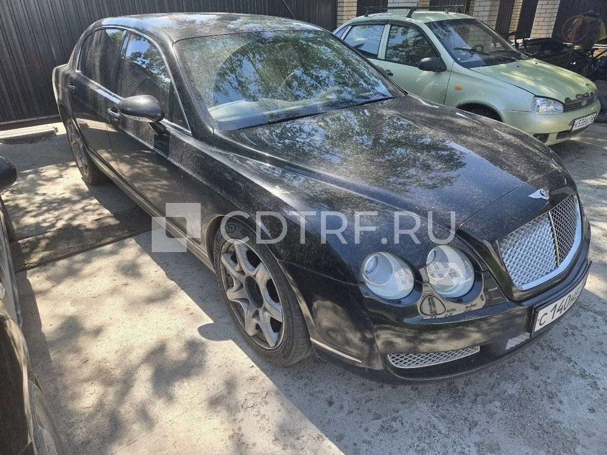 Легковой автомобиль Bentley Continental Flying Spur. Ид.№ (VIN): SCBBE53W47C047244.