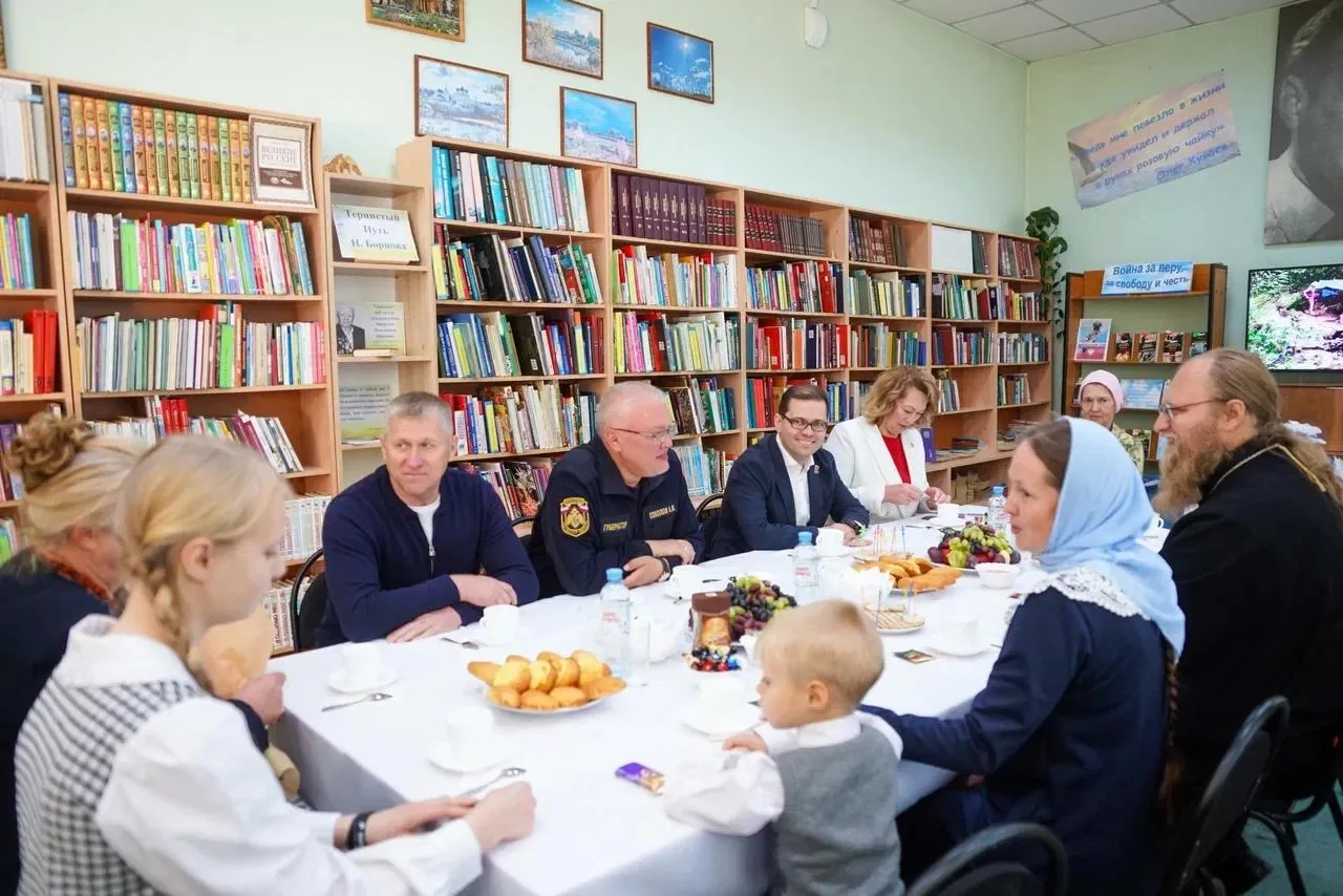 Сразу два хороших события в Свече. Встреча с многодетной семьей и ближайшее открытие но...
