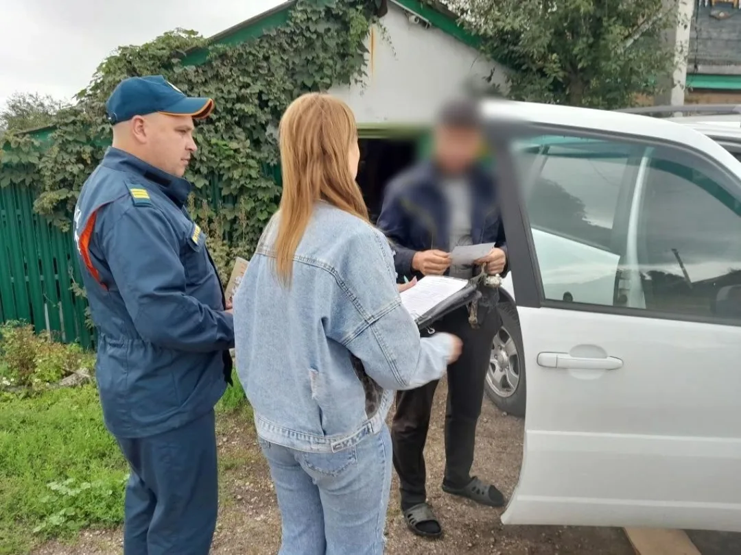 Сотрудники МКУ «Управление по делам ГО и ЧС» Сердобского района совместно с представите...