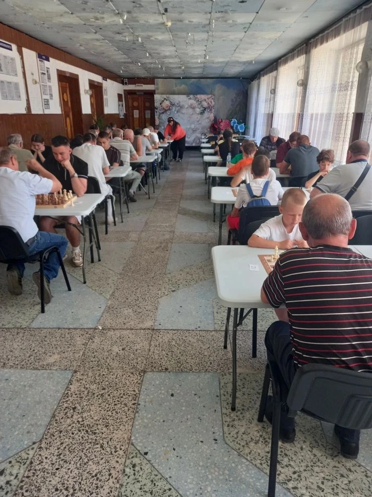 6 июня в Мартыновском районе, п. Южный, прошёл открытый турнир по шахматам "Памяти шахматистов- 2026