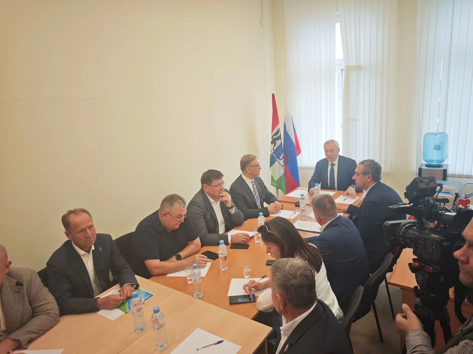 Создание нового населенного пункта, решение проблем водоснабжения, ремонт ДК, строитель...