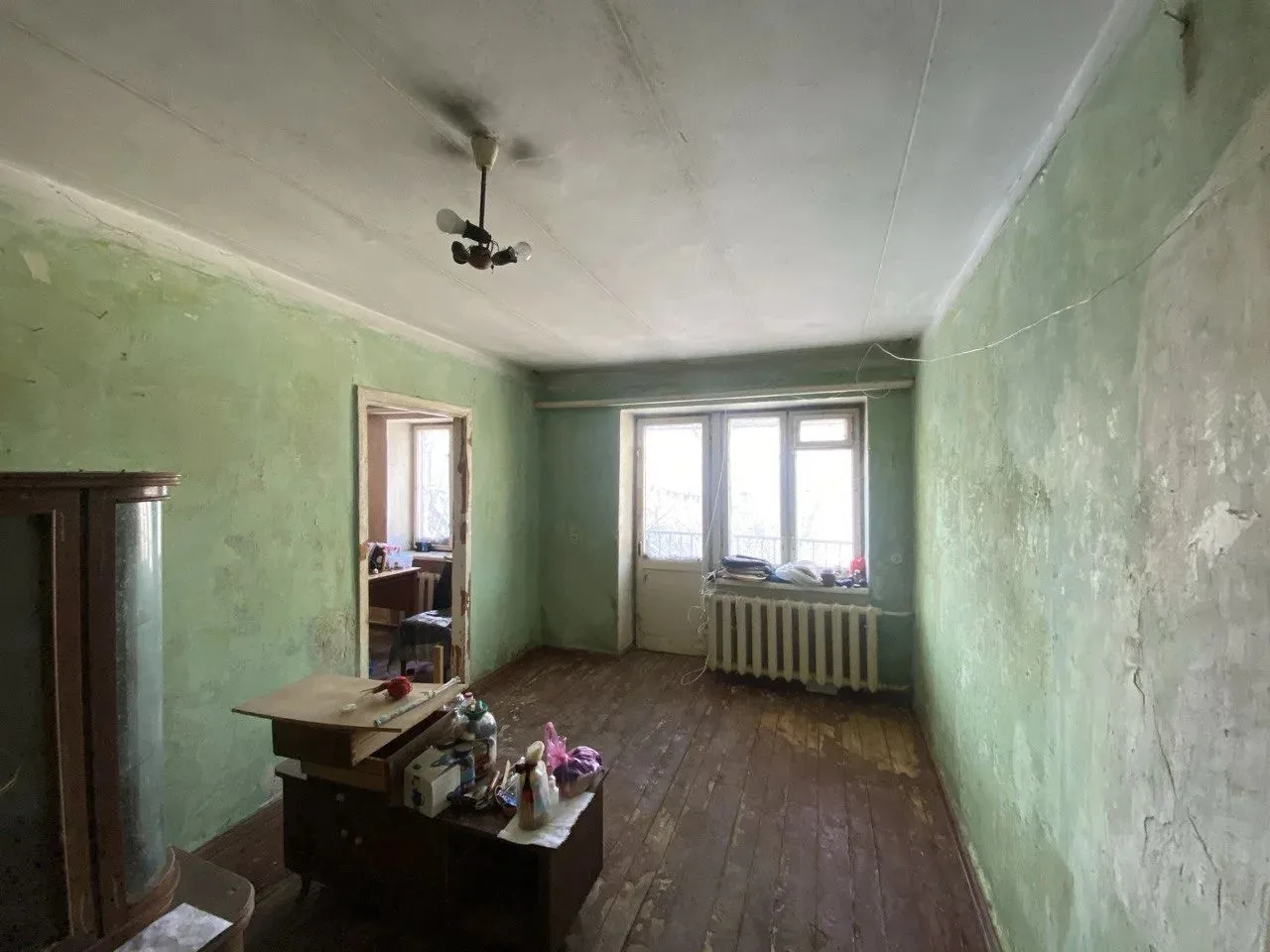 Продам 3х комнатную квартиру 

🌇Донецк в Калининском районе 
по проспекту Ильича.📍 

💦Вода кругло