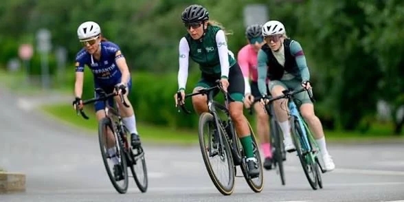 🚴 💨