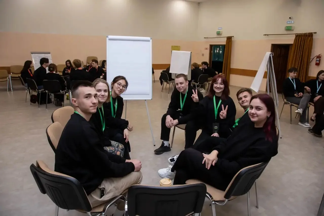 «АгроFest»: где агро, медиа и IT решают задачи будущего 🚀  Представители Студенческого научного обще