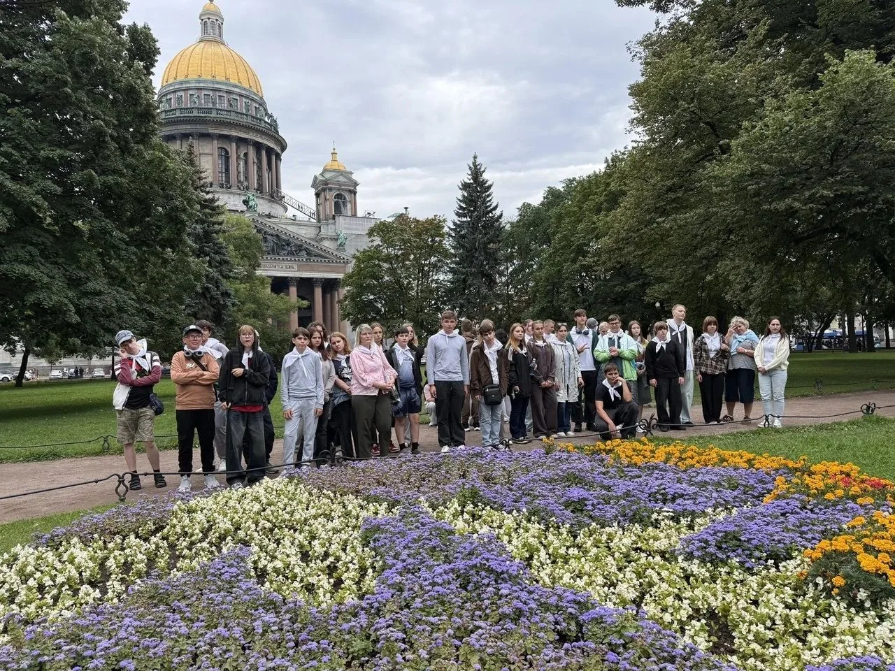 В рамках программы патриотического воспитания и приобщения к культурным ценностям Росси...