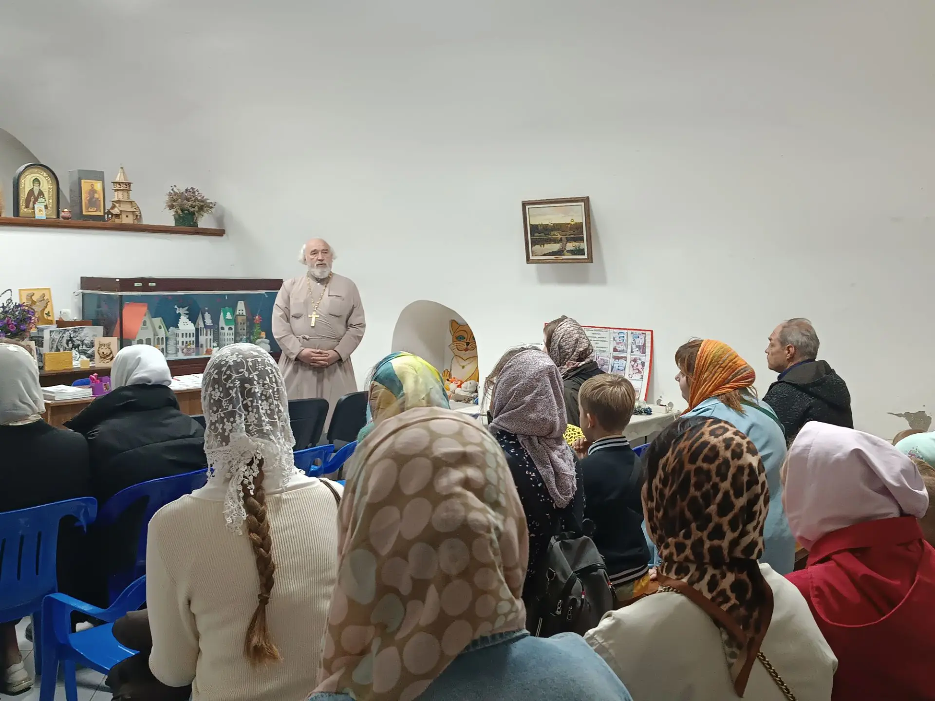 В Воскресной школе при монастыре состоялось общее родительское собрание. Встреча прошла...