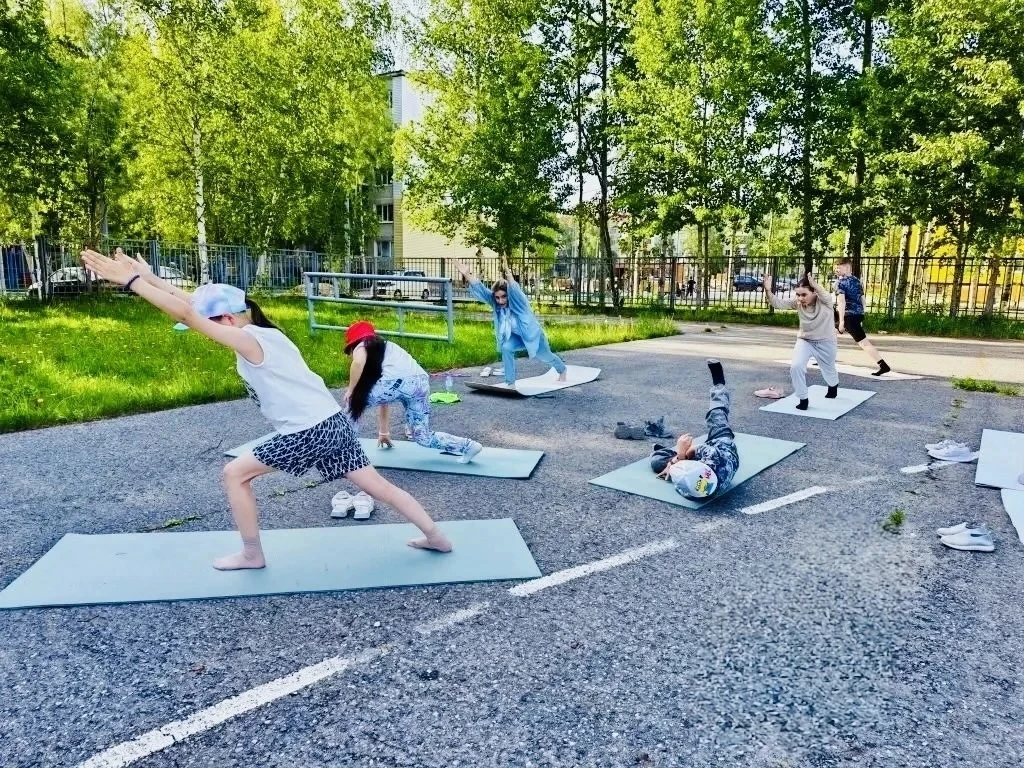 Спорт, и отличное настроение! 🌊💪

😎В нашем лагере был по-настоящему насыщенный и энергичный Спорт