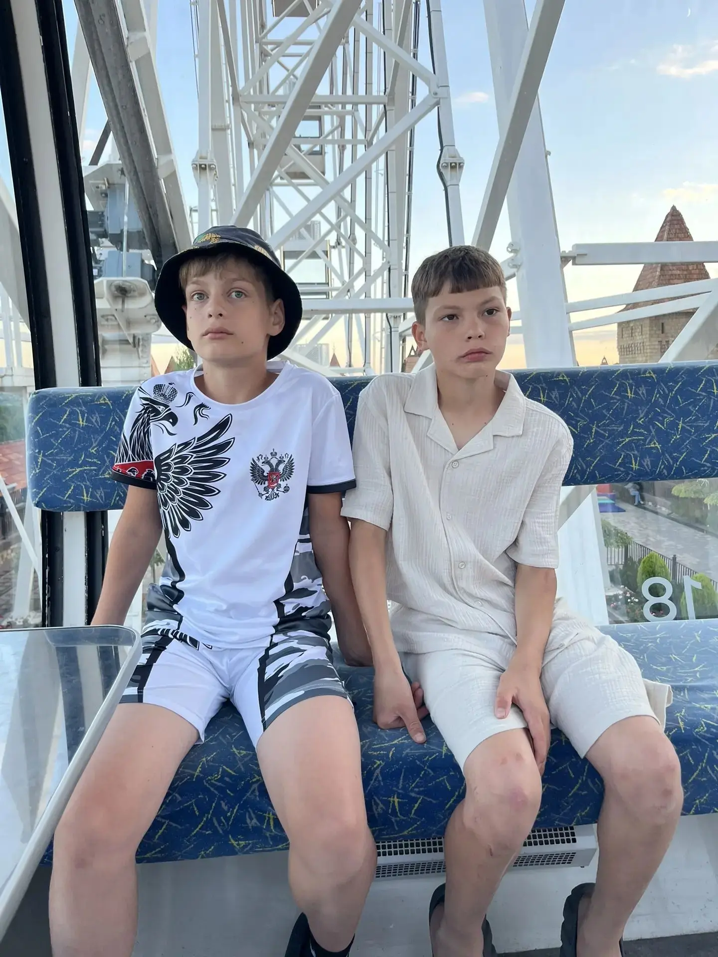 Привет, школа! 👋