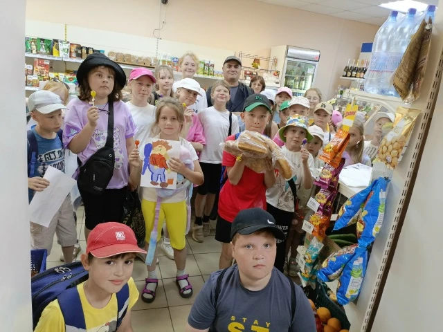 👍 Путешествие в самом разгаре!
🔥 Сегодня был просто зажигательный день!
🏃‍♀️🏃 Конечно же, тонус 