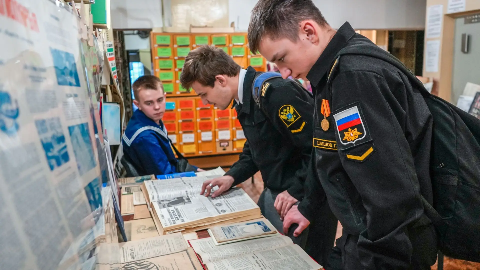 6 сентября 2026 года приглашаем в необычное путешествие по книжным лабиринтам Научки!