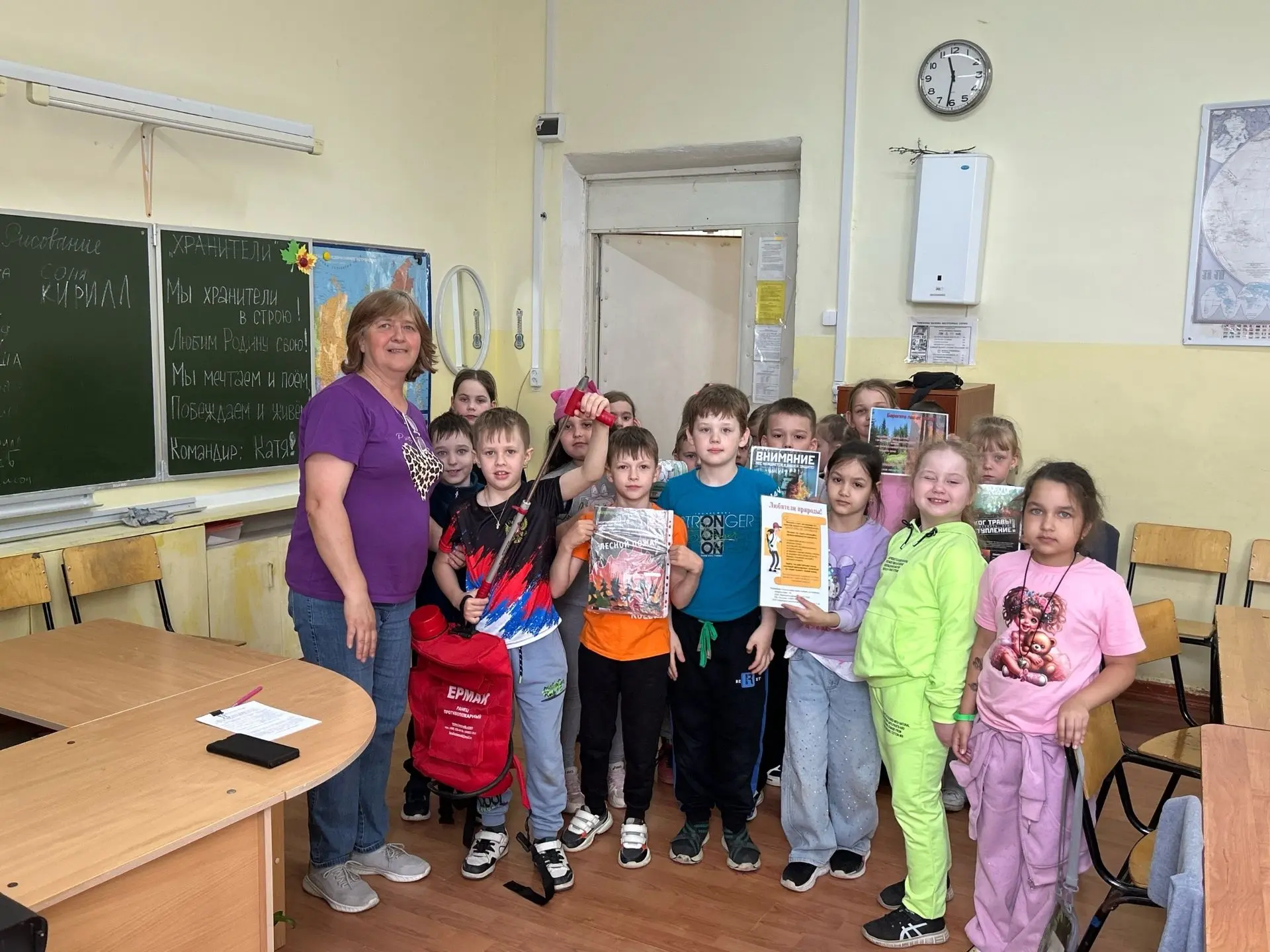 Занятие по пожарной безопасности в пришкольном лагере