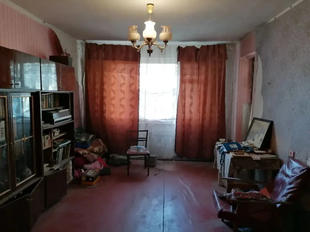 Продам 3х комнатную квартиру на кВ. Ленинского комсомола Д.8а