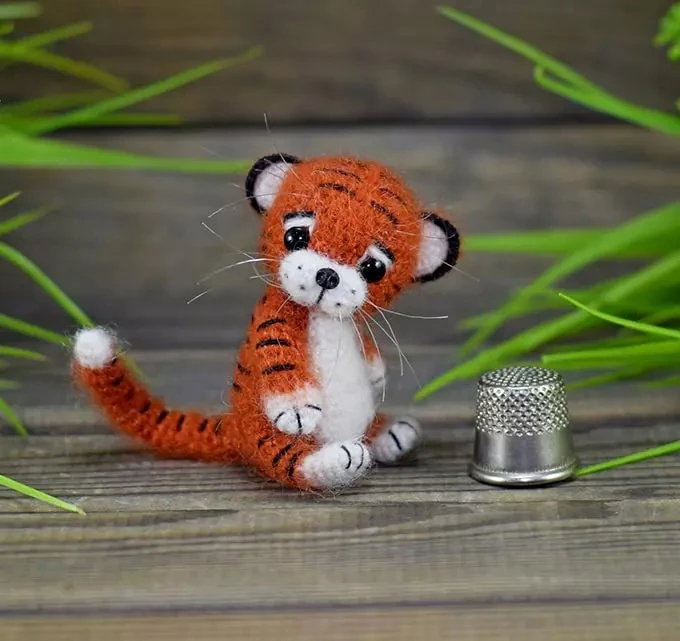 Тигpёнок 🧡
 
Aвтоp Ирина Чернявcкaя

Амигуруми: Оживляем пряжу