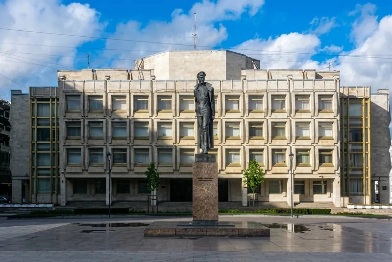 Поздравляю сотрудников и ветеранов Пограничного управления ФСБ России по Санкт-Петербургу и Ленингра