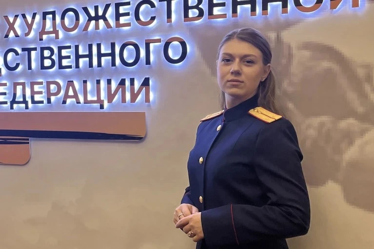 Синяя форма, казачья песня и золотые погоны: Как помощник следователя возвращает ростовчанам веру в 