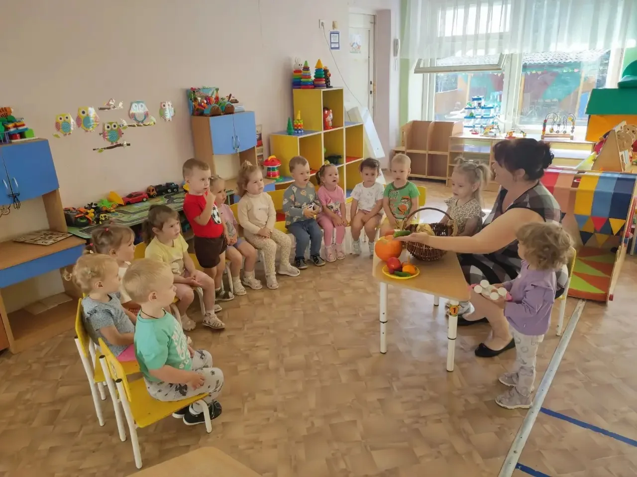 🌻Сегодня ребята из группы «Подсолнушки» беседовали на тему «Что нам лето подарило»🍐 З...