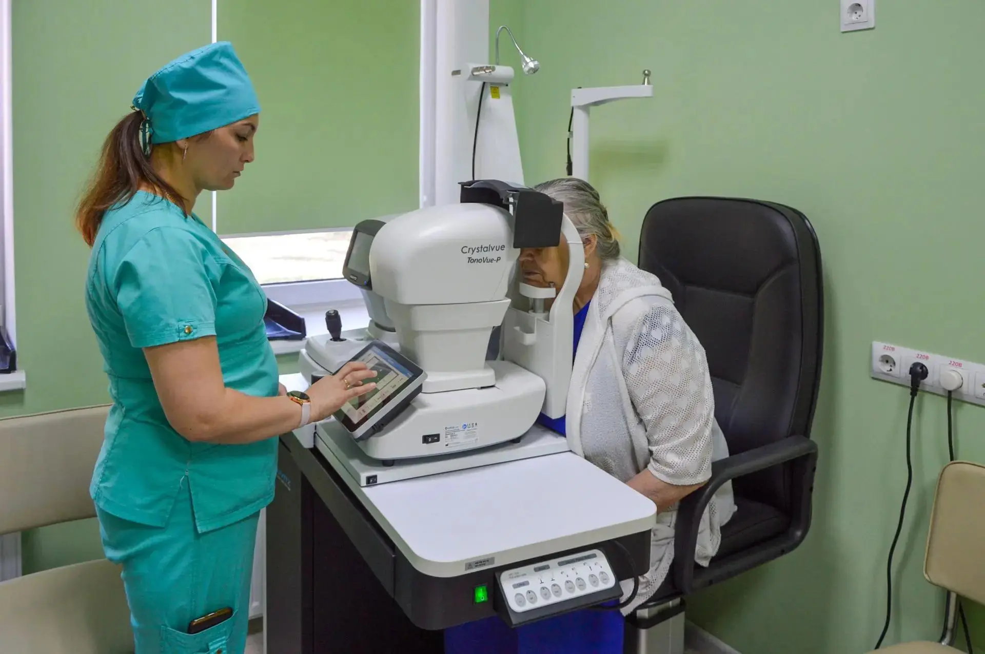 🏥 С начала года медучреждения Крыма получили новое оборудование на 51,3 миллиона рублей.