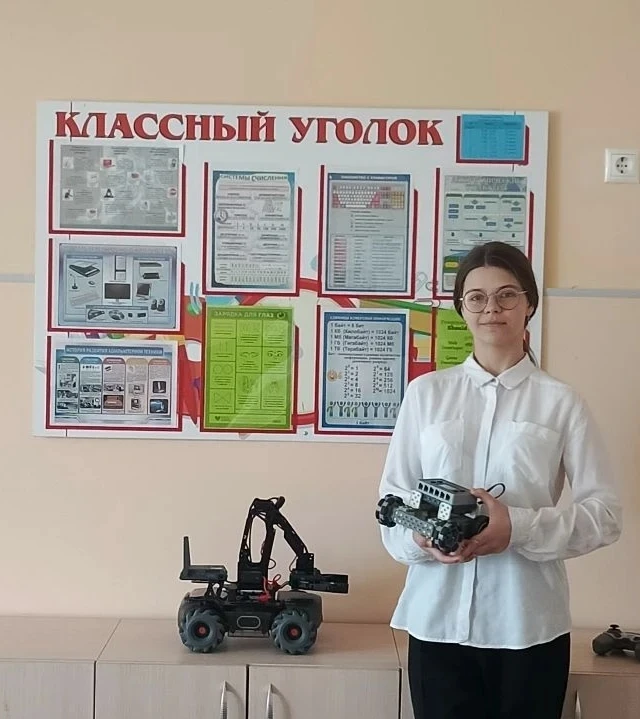 🤖 Робототехника — это не просто конструктор, а инженерия будущего!  18 марта в нашей школе в рамках 