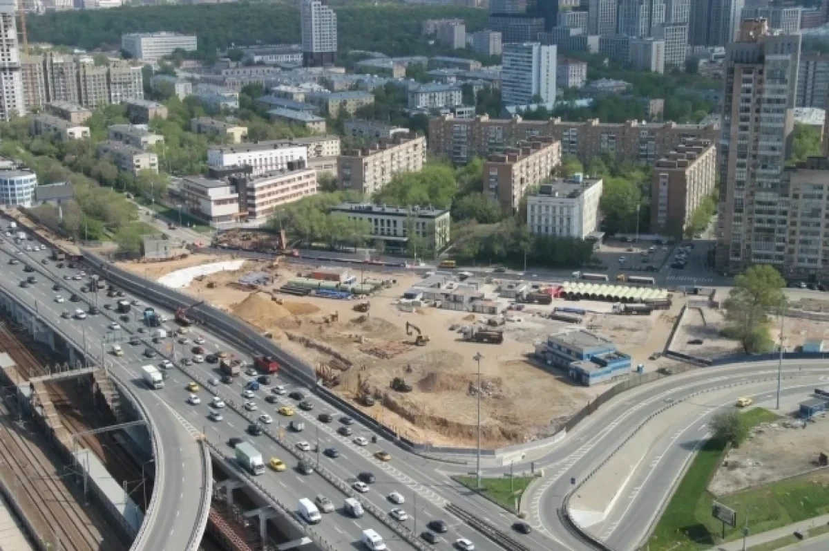 В Пресненском районе Москвы на торги выставлен почти гектар земли в границах проекта «Большой Сити»
