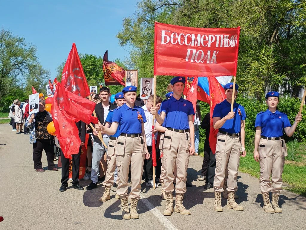 Сегодня, 9 мая, в селе Александрия состоялся торжественный митинг возле памятника "Земл...