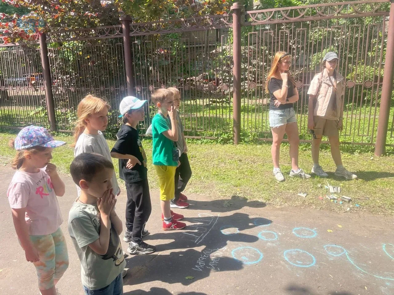 📢Один день из жизни школьного лагеря: как Первые зажигают лето!

☀️Пока кто-то скучает дома, в наше