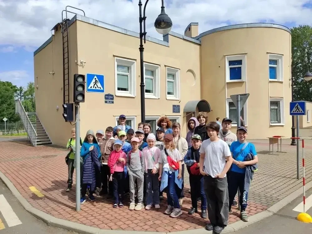 В рамках программы городского оздоровительного лагеря «Взлёт» прошли увлекательные меро...