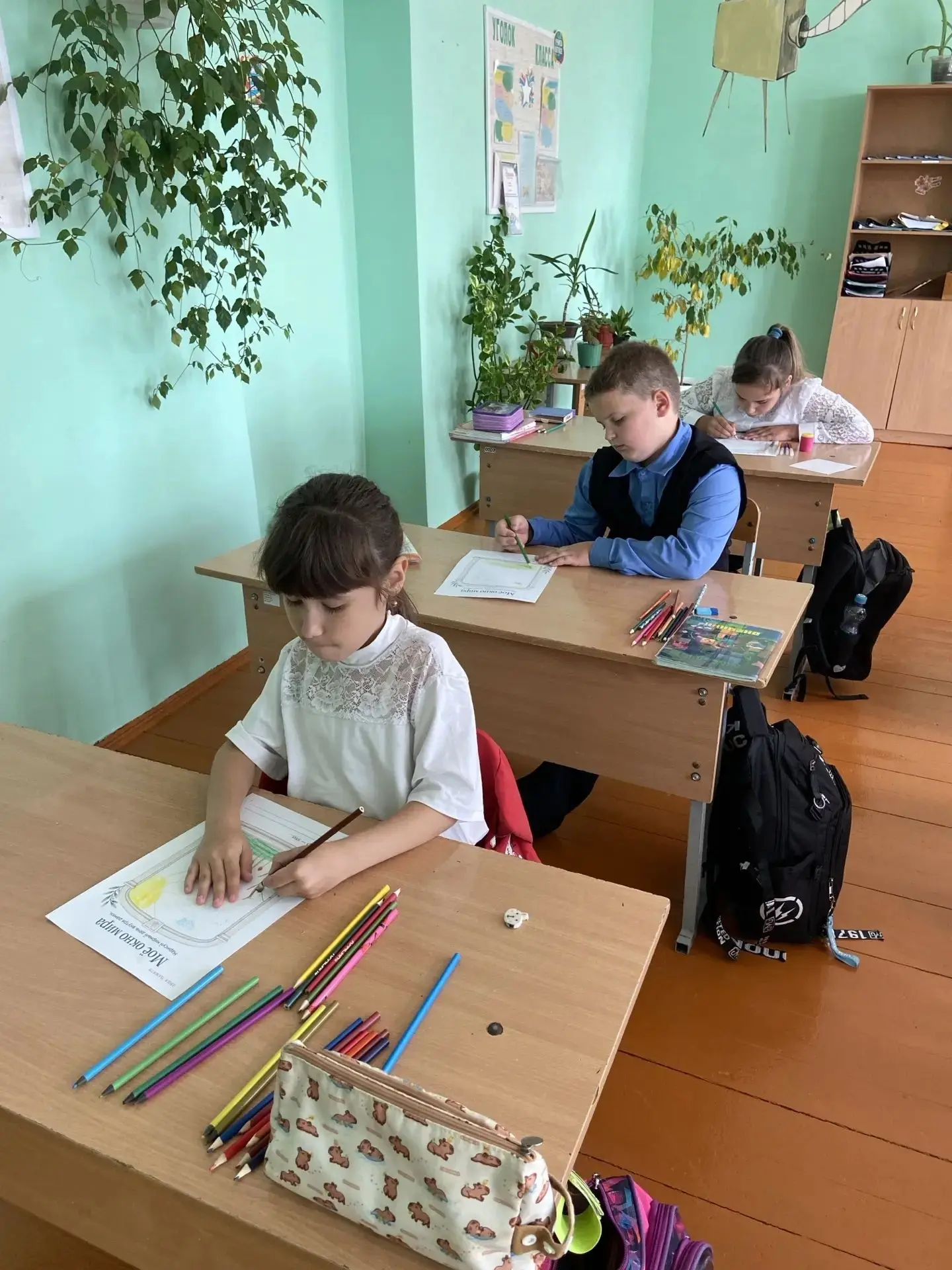🎉 «Окна мира»: взгляд детей в светлое будущее! 🎉