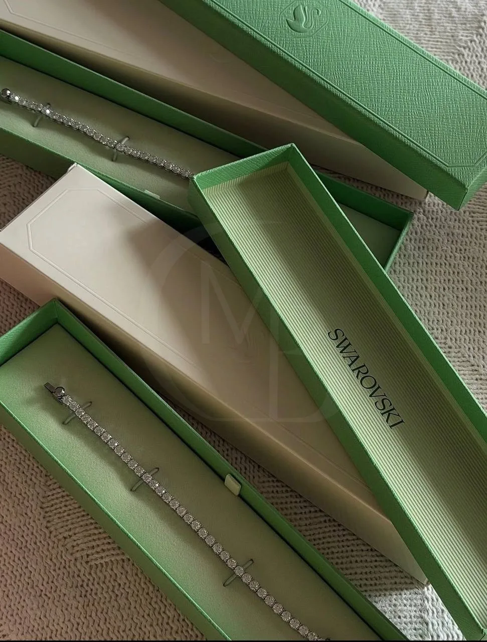 ￼Swarovski Matrix Tennis ￼