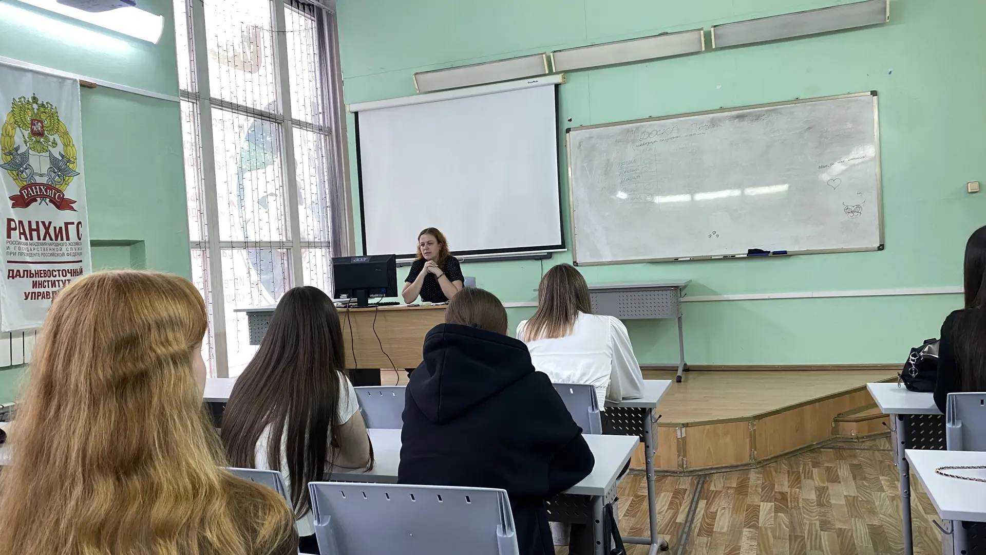 Второй день недели погружения: от работы деканата до старта карьеры! 🎓