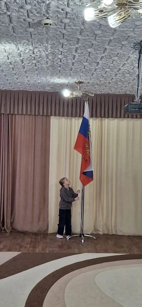 🇷🇺Церемония поднятия флага Российской Федерации.