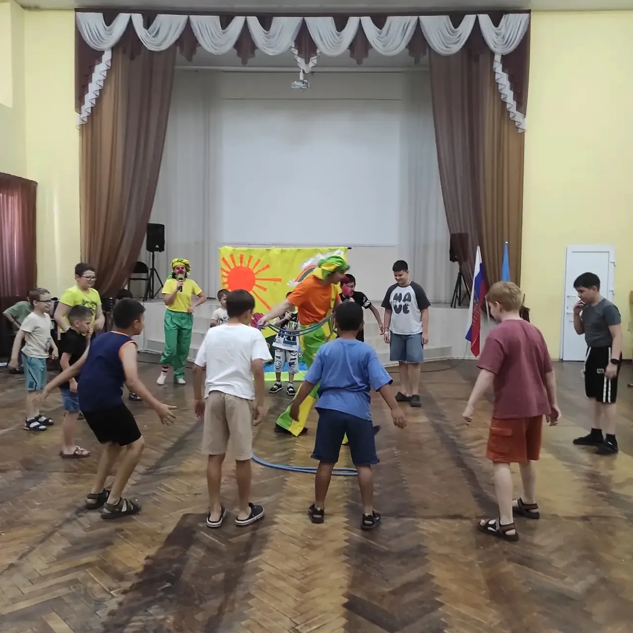 🎉 День в пришкольном лагере: море эмоций и полезных знаний! 🎉

Сегодня в нашем лагере день получил
