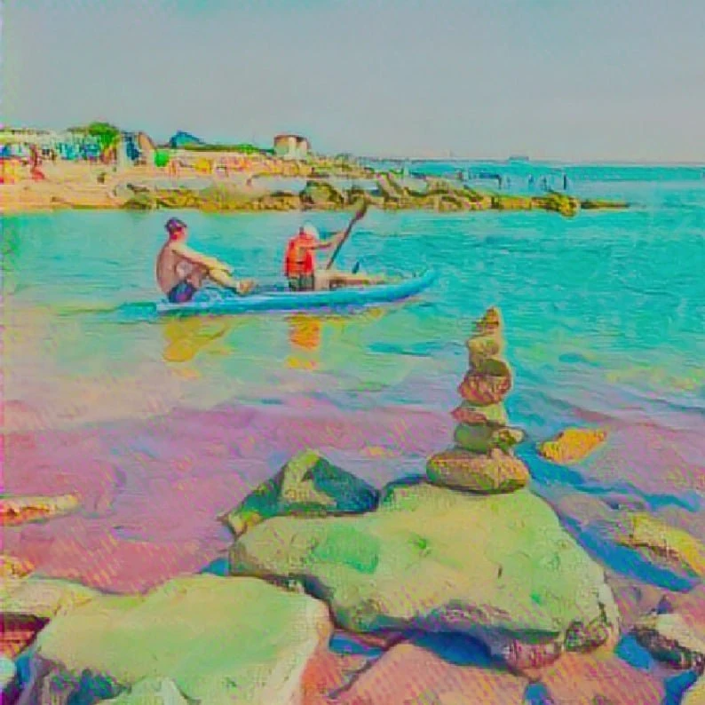 В Феодосии открылась необычная фотовыставка, где городские пейзажи представлены через п...