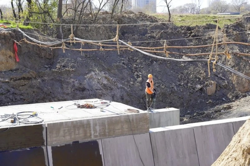 🏗Что происходит на стройплощадке моста на Чичерина в Уссурийске  На улице Чичерина в Уссурийске прод