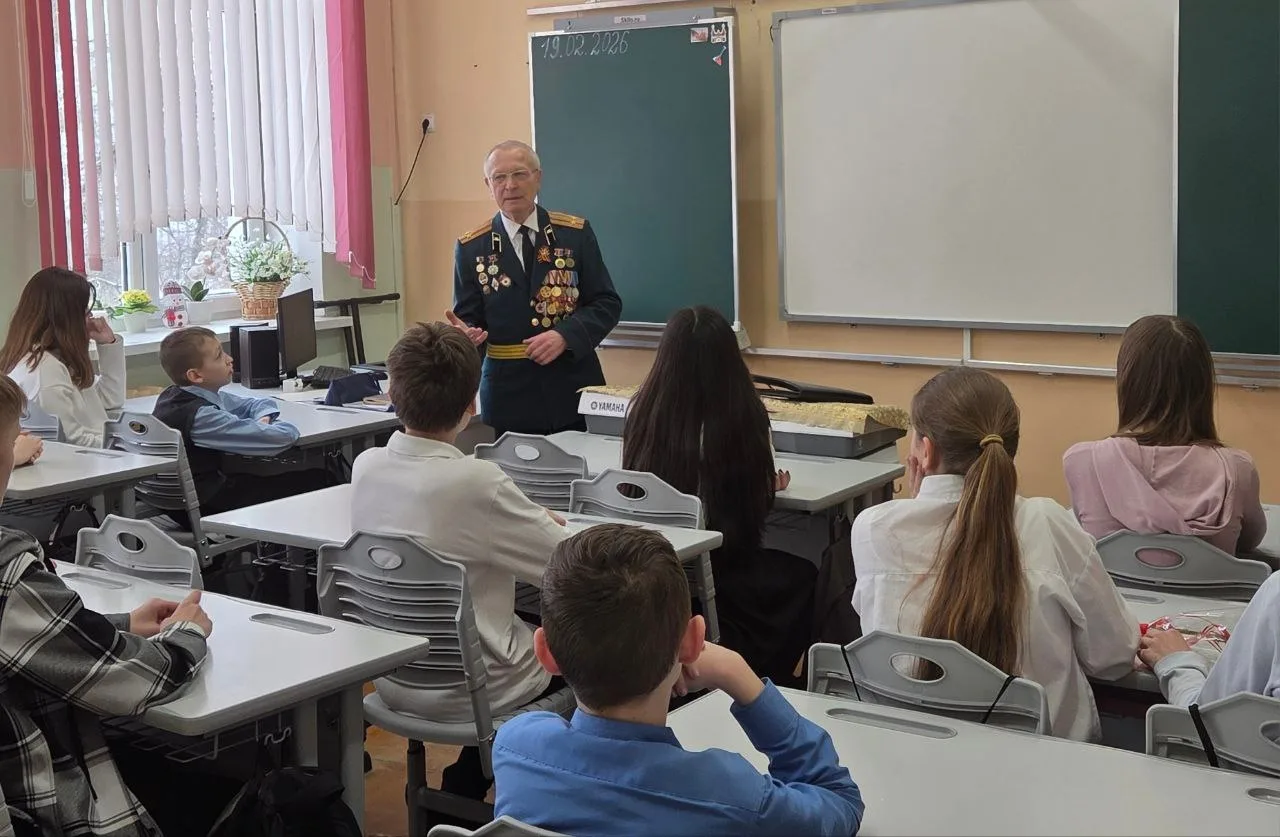 В преддверии Дня защитника Отечества в школе №1 города Гусева состоялось особенные мероприятия – Уро